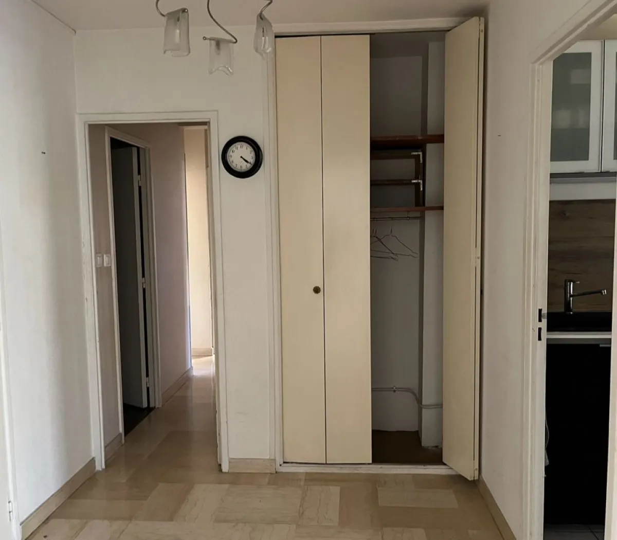 Location Aix-en-Provence Appartement 66fc8068d4f3