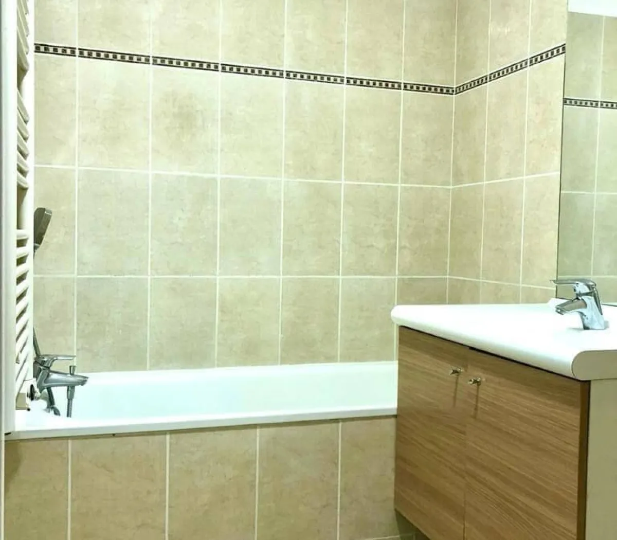 Location Asnières-sur-Seine Appartement 670cf1043b79