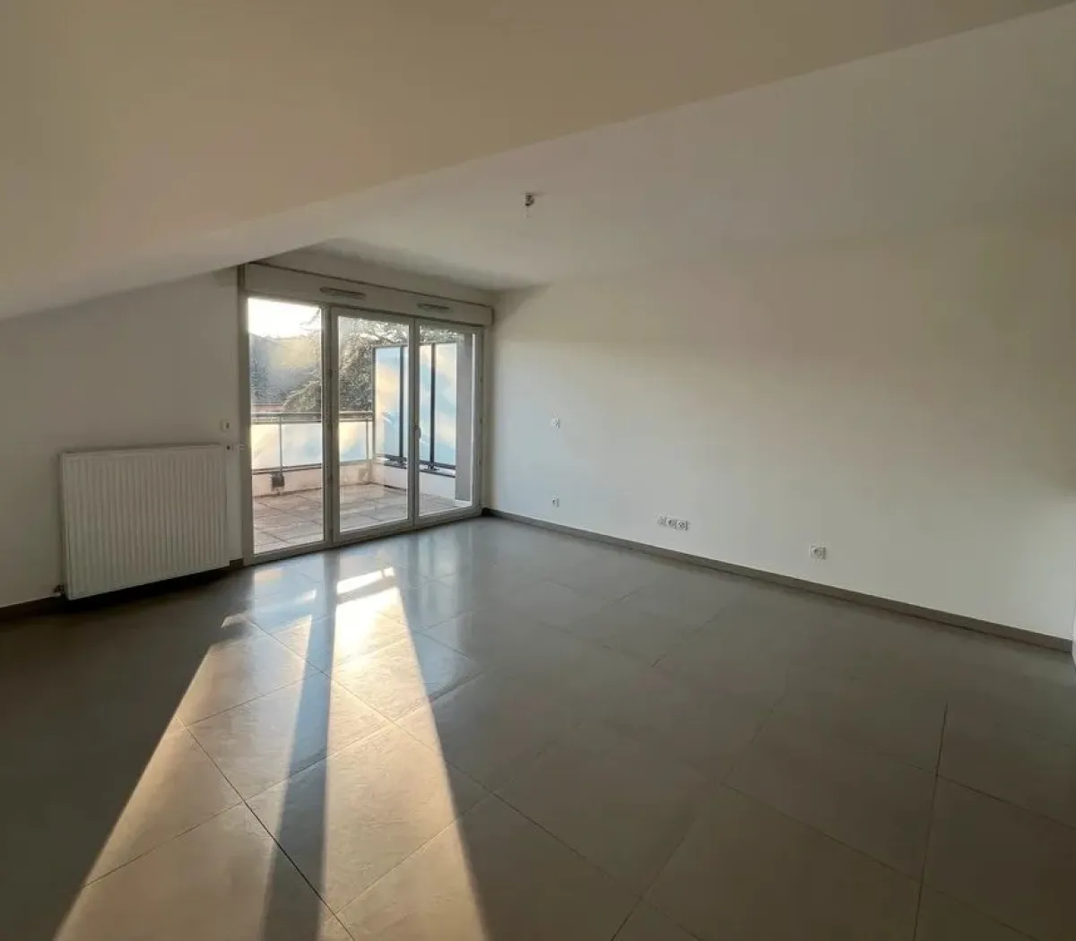 Location Reignier-Ésery Appartement 670cfb867730