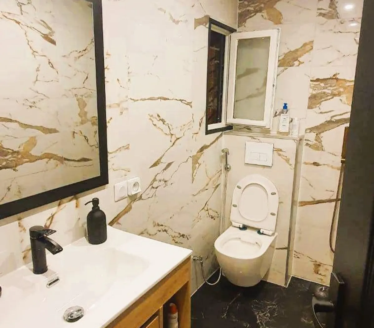 Location Nice Appartement 6710cb4c131c