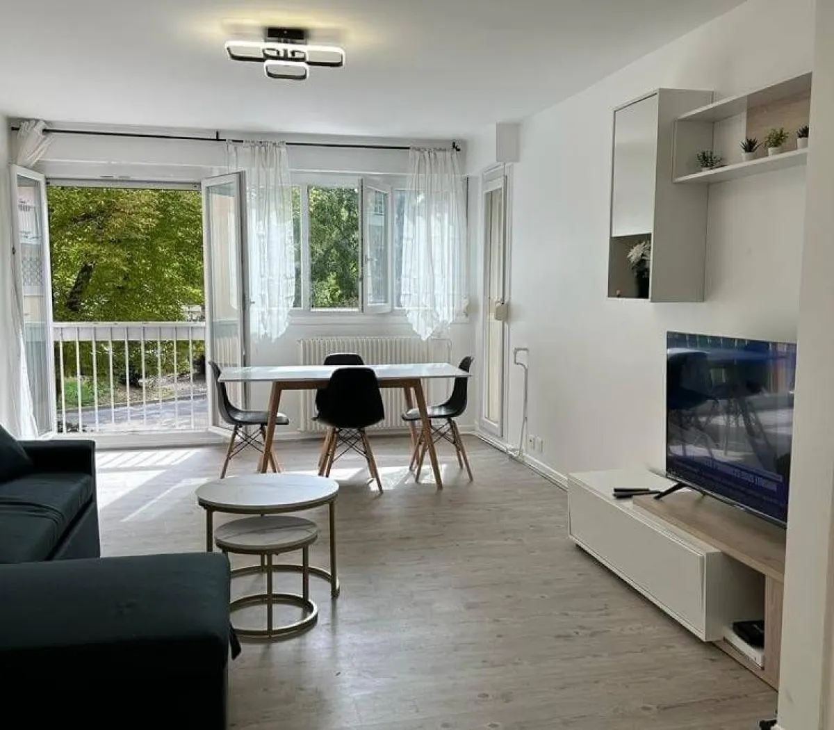 Location Évry-Courcouronnes Chambre 671b74ab4e98