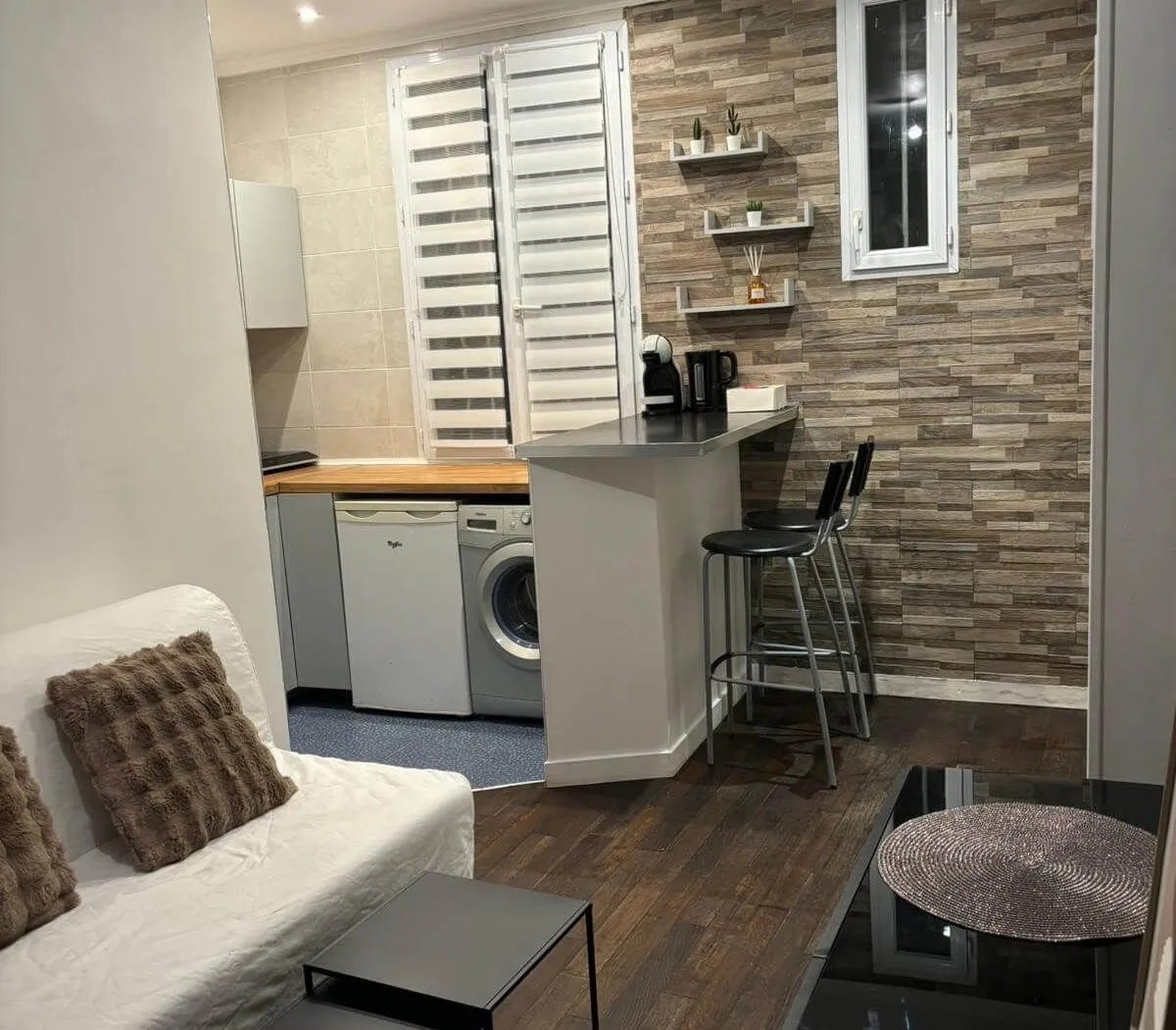 Location Courbevoie Appartement 6720b3e47eb8