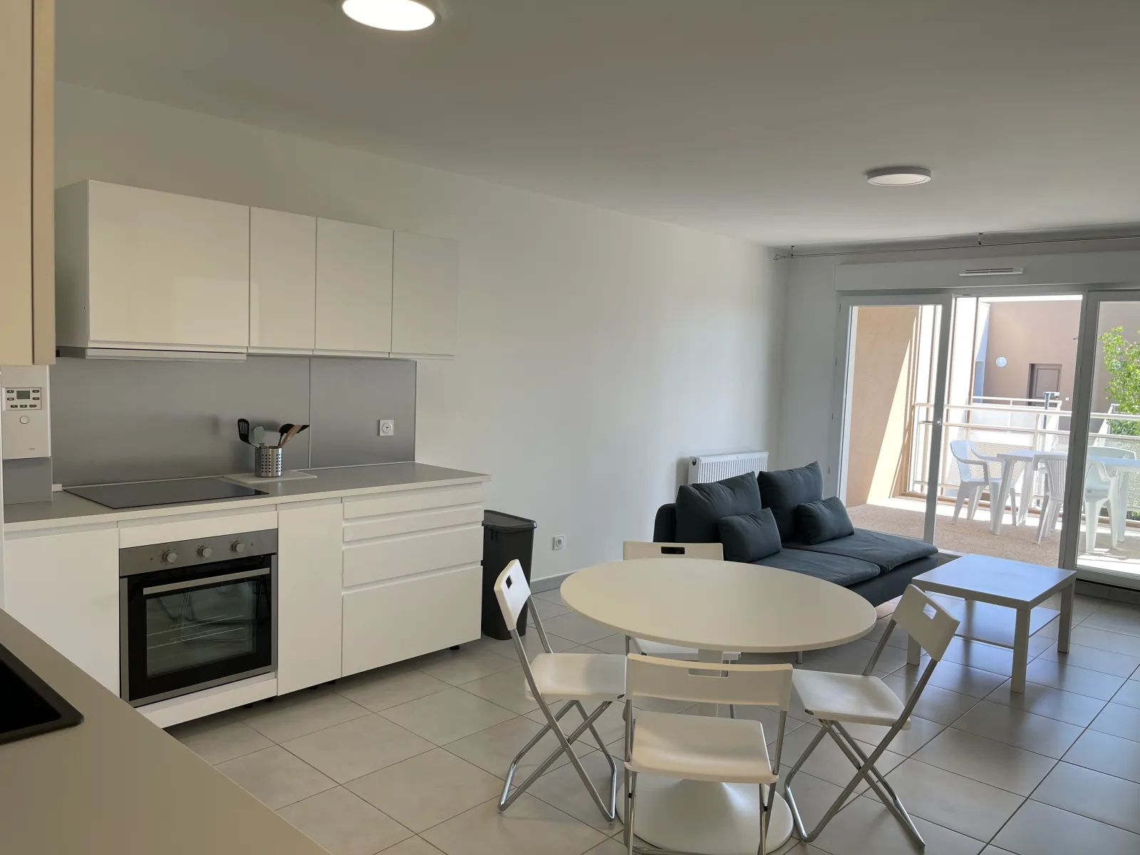 Location La Fare-les-Oliviers Appartement 67248514807c1