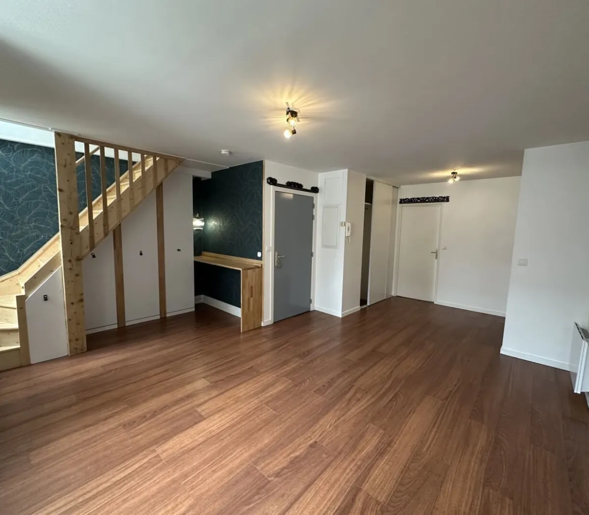 Location Ville-d'Avray Appartement 6728ddd01581