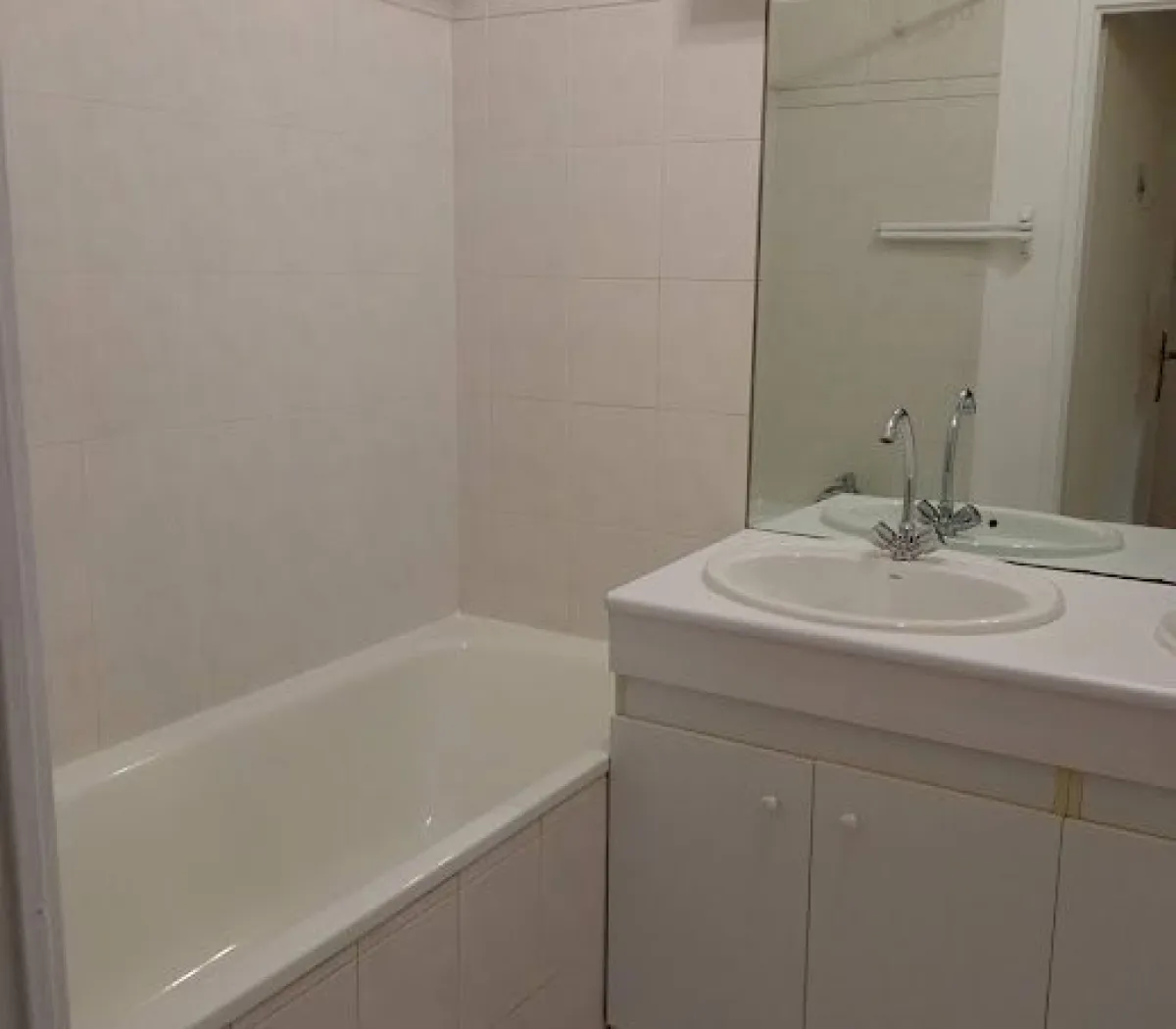 Location Villeurbanne Appartement 672a5431e7e1