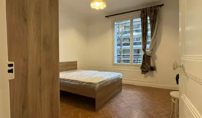 miniatureLocation Paris Appartement 672e660771f92