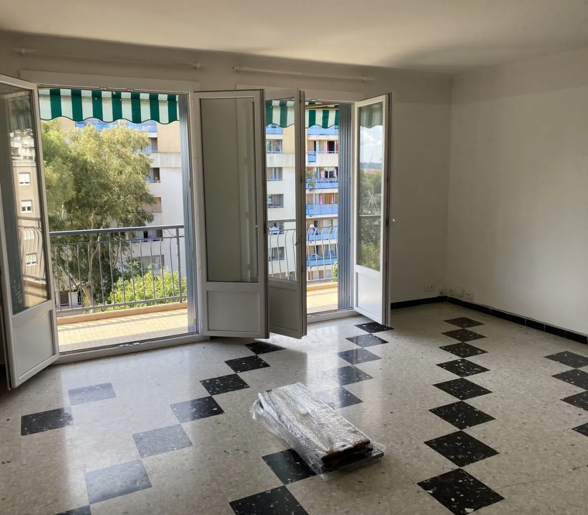 Location Toulon Appartement 67325a2e1faa