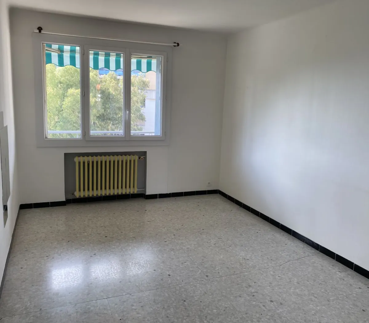 Location Toulon Appartement 67325a2e1faa