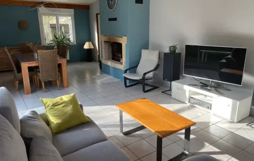 Location Saint-Aubin-de-Médoc Maison 67361cc193d8