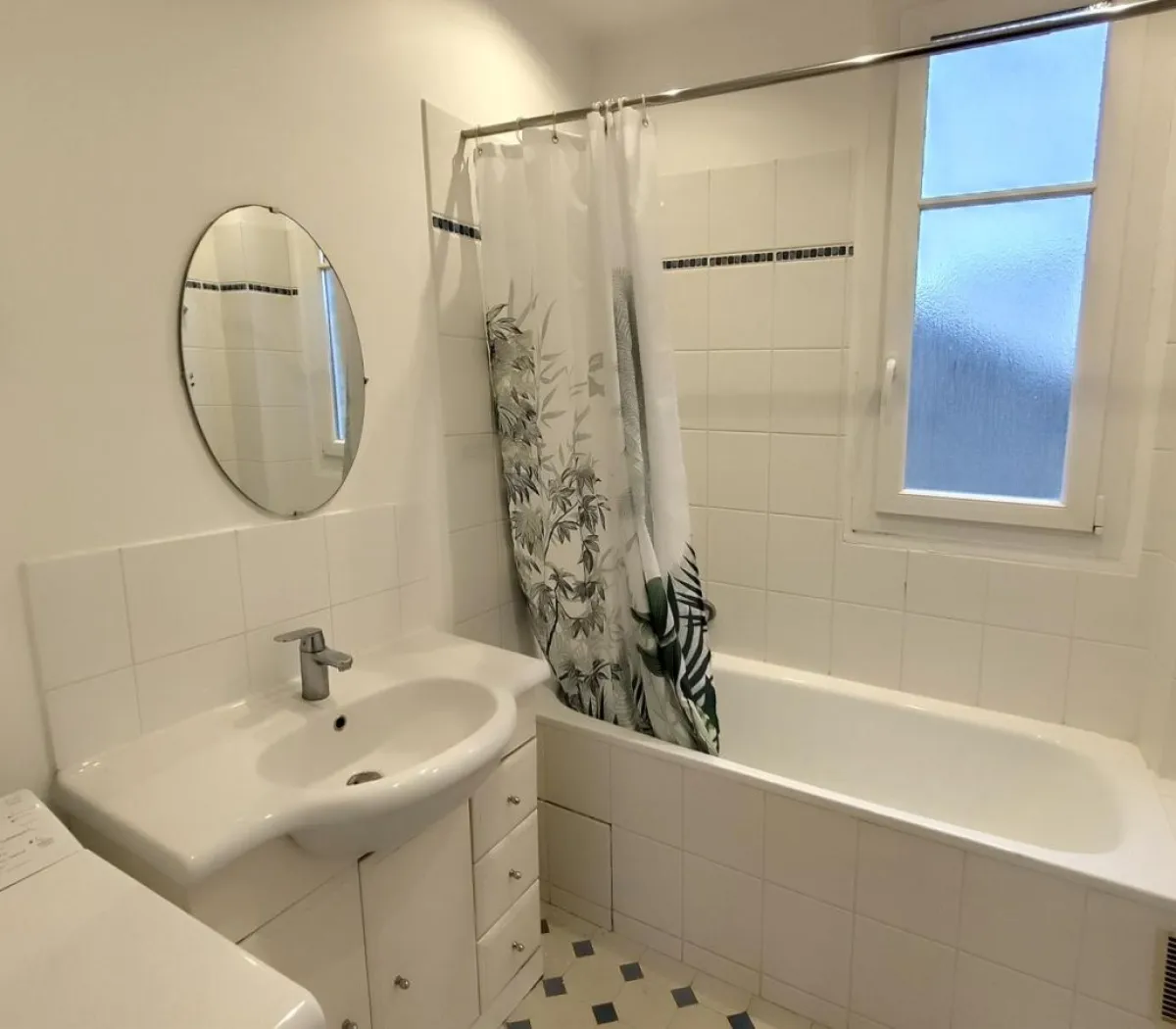 Location Asnières-sur-Seine Appartement 673e28fb267d