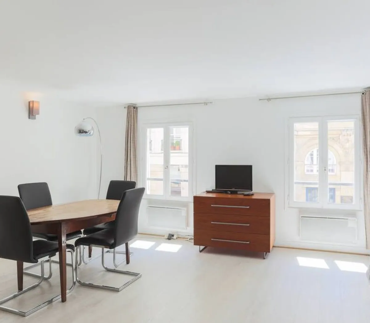 Location Paris Appartement 6745d2f893ee