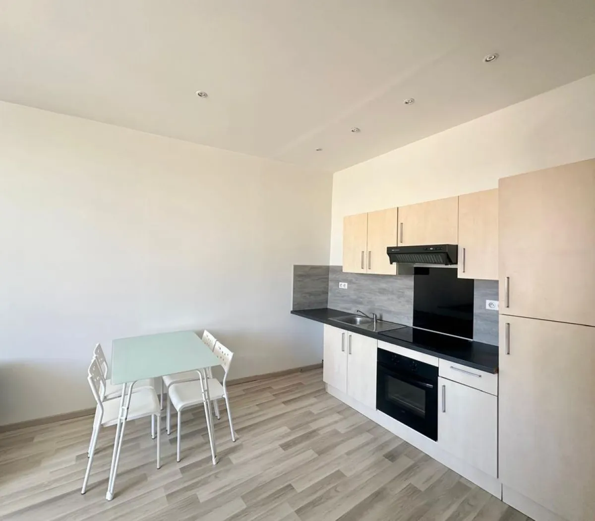 Location Marseille Appartement 674770985236