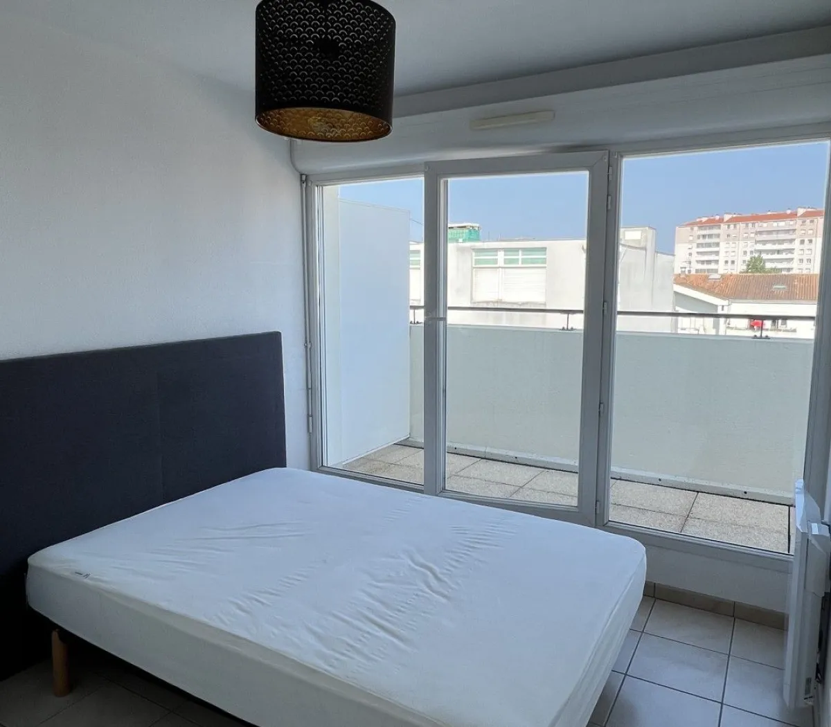 Location Bordeaux Appartement 674dd893e1f2