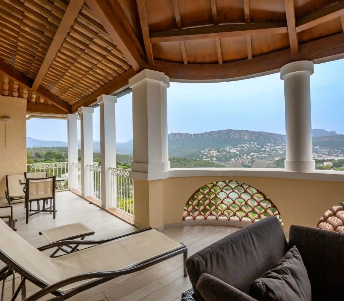 Location Saint-Raphaël Appartement 67517089bf38