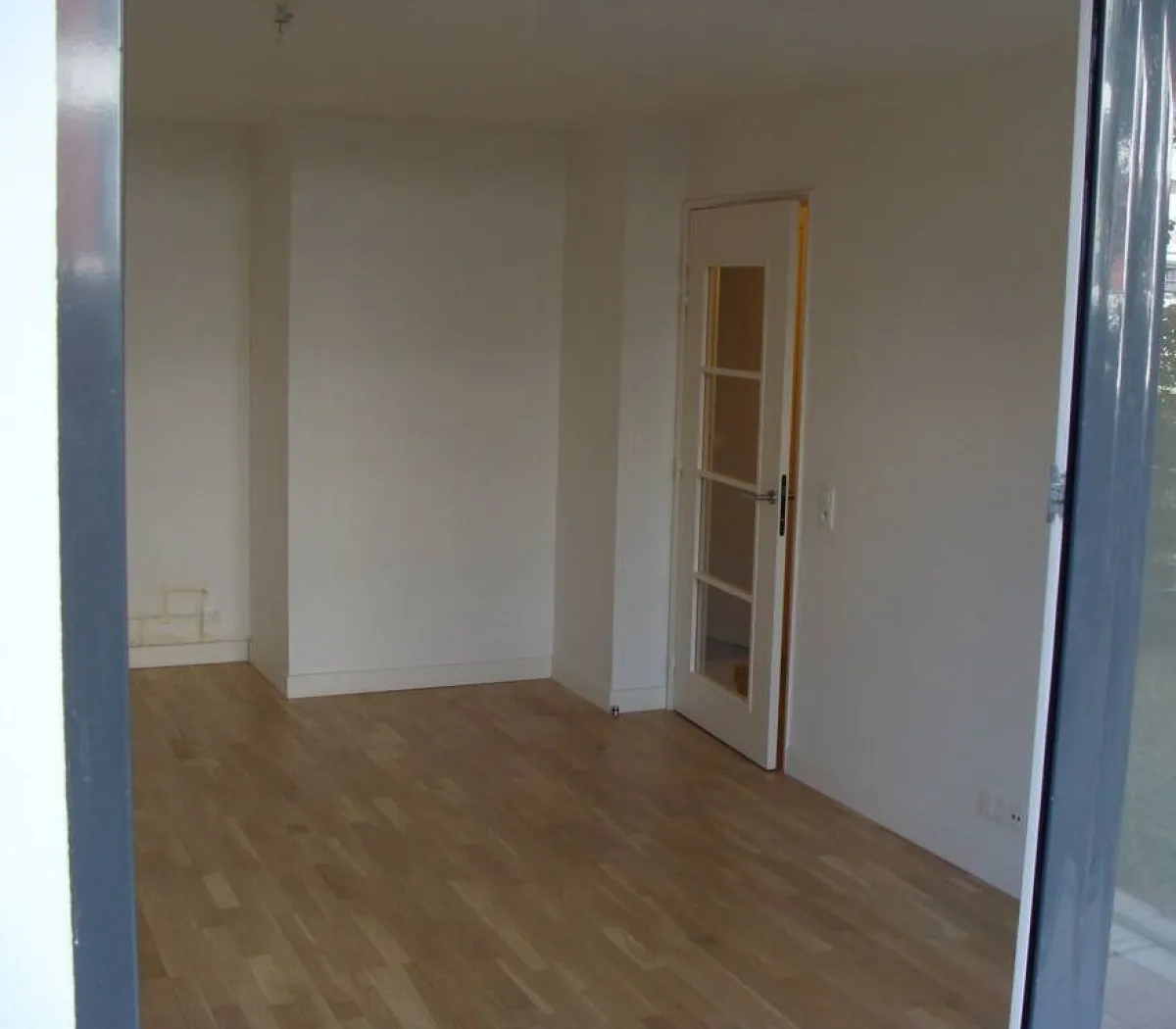 Location Suresnes Appartement 67518a915aa7