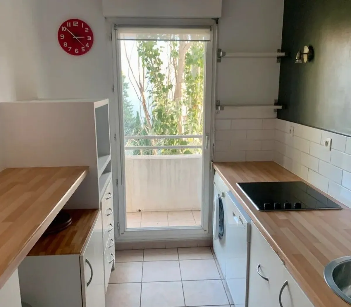 Location Aix-en-Provence Appartement 6751bf440e5e