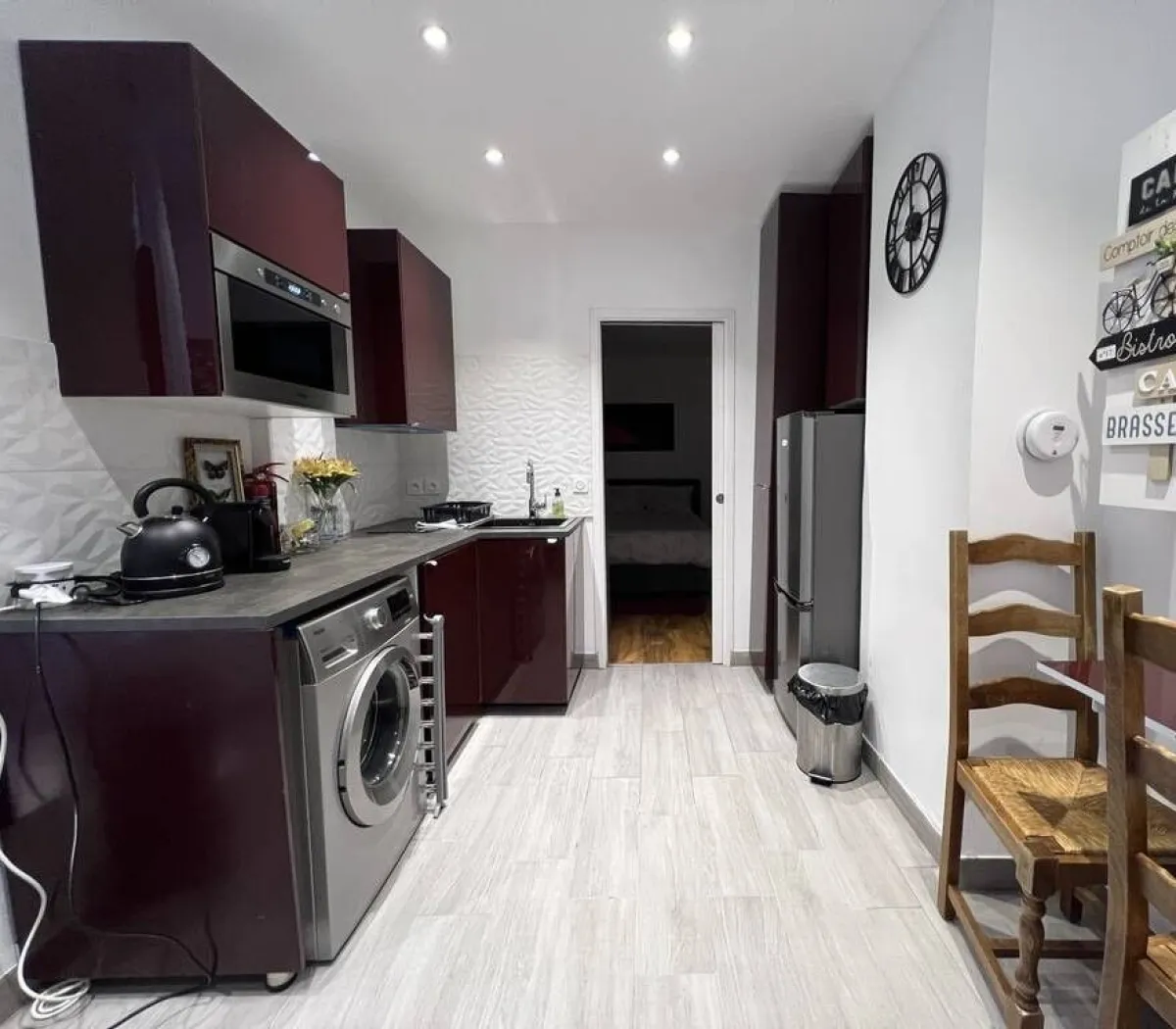 Location Issy-les-Moulineaux Appartement 67584ed94f78