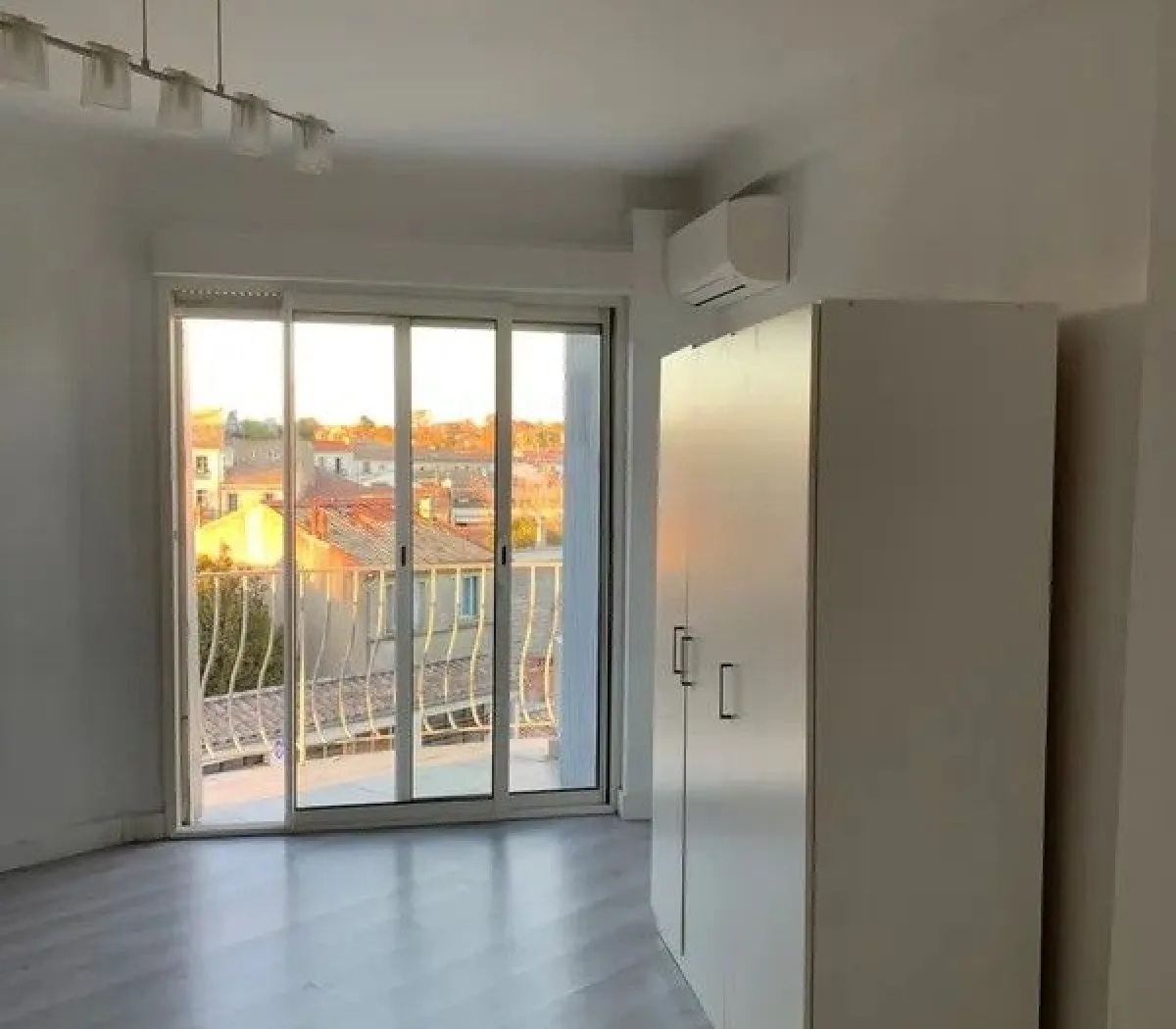 Location Montpellier Appartement 6759901b08e9