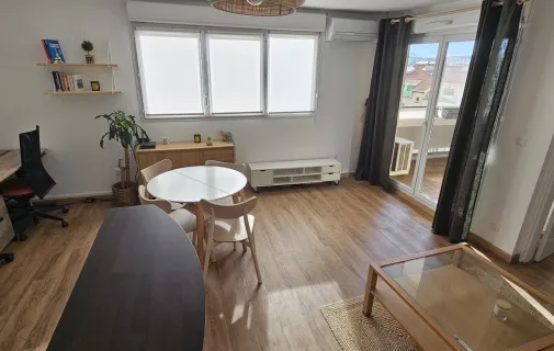 Location Marseille Appartement 675995302247