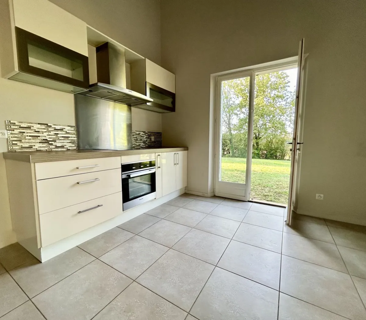 Location Aix-en-Provence Maison 6759c79362b0