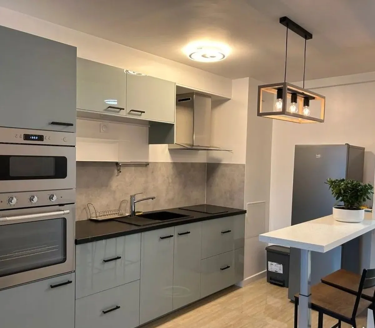 Location Paris Appartement 675ad6f03066