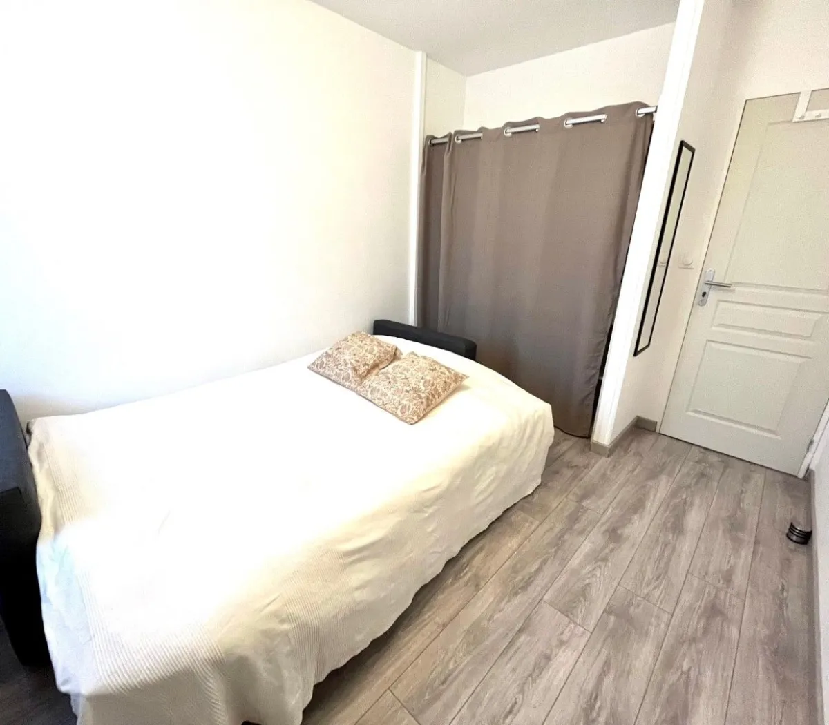 Location Évry-Courcouronnes Chambre 675c4d6f9882