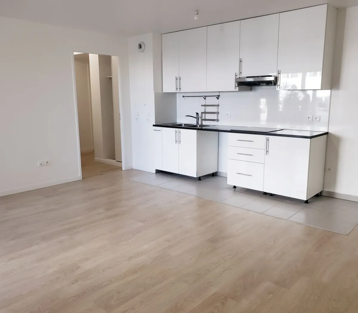 Location Asnières-sur-Seine Appartement 67622269a515