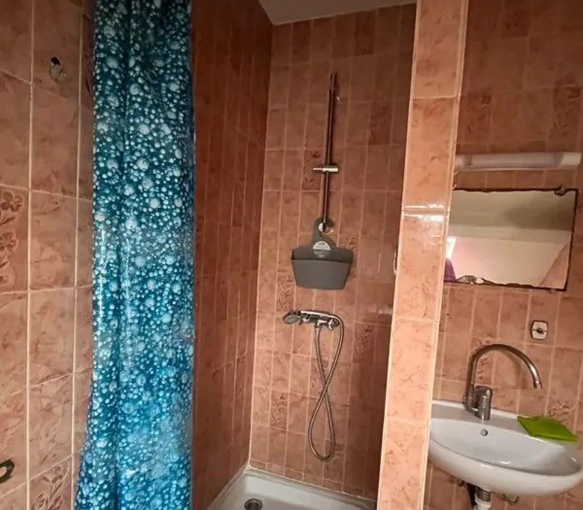 Location Le Mesnil-le-Roi Chambre 67698a1b5578