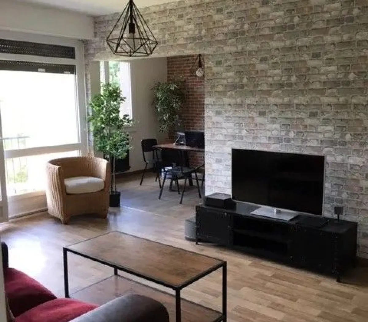 Location Bordeaux Appartement 677f8f47e286