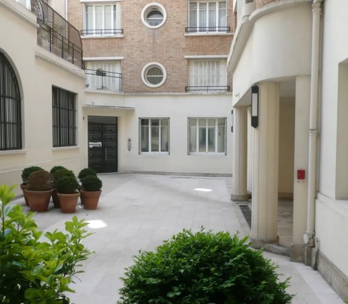 Location Paris Appartement 6784fb63bc19