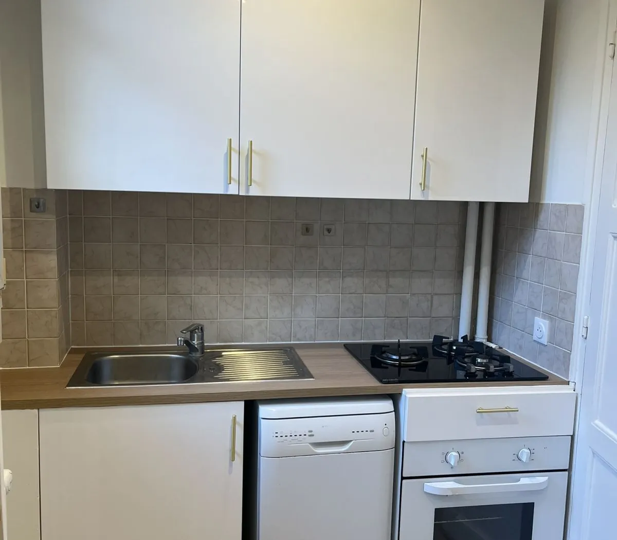 Location Paris Appartement 6784fb63bc19