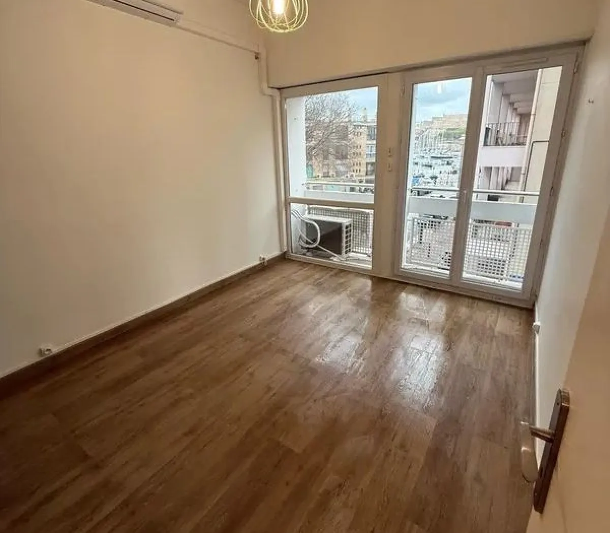 Location Marseille Appartement 678500eaac3e