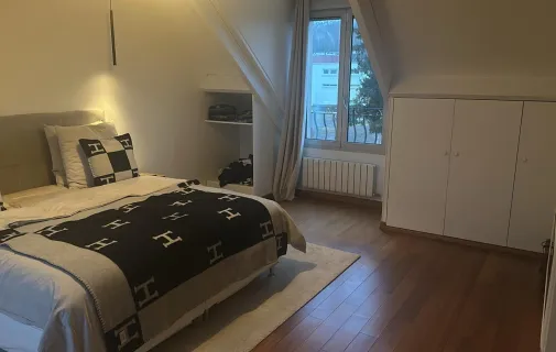 Location Suresnes Maison 6790f04bdb3b