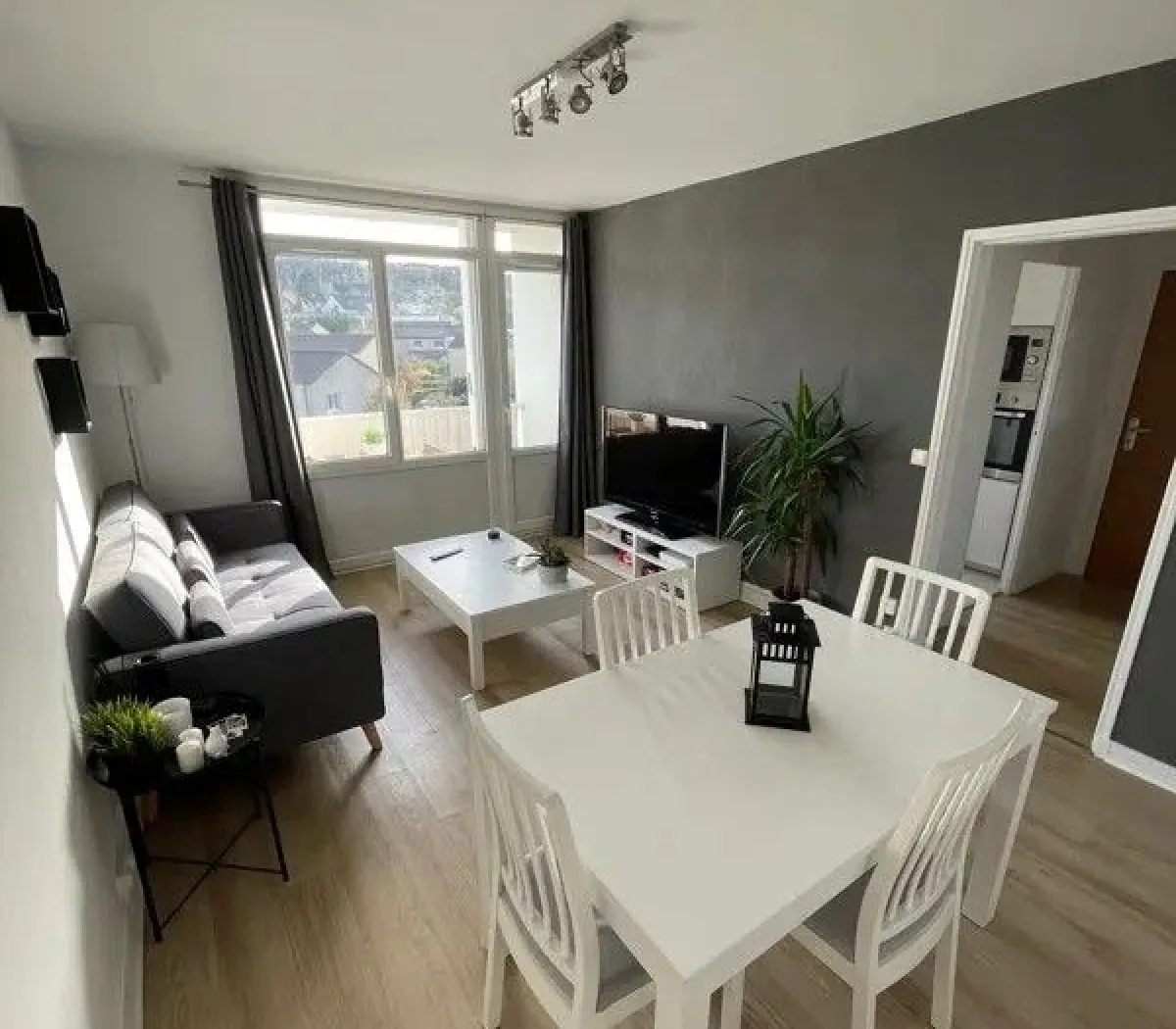 Location Fontenay-le-Fleury Appartement 67937980d9ab