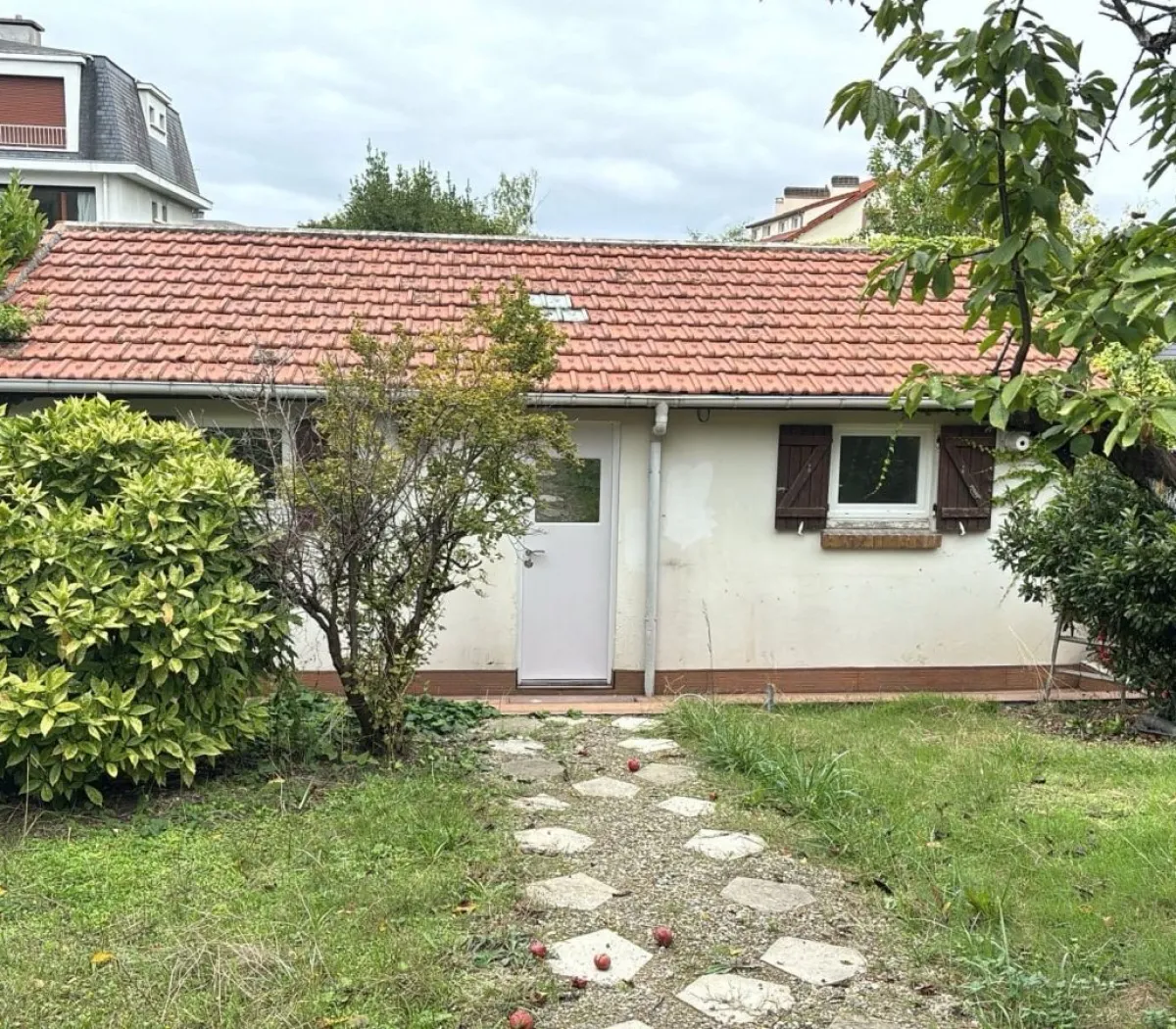 Location Rueil-Malmaison Maison 6794d90e821f