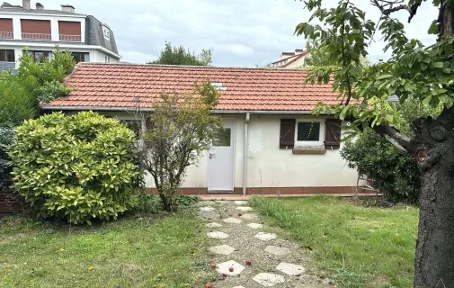 Location Rueil-Malmaison Maison 6794d90e821f