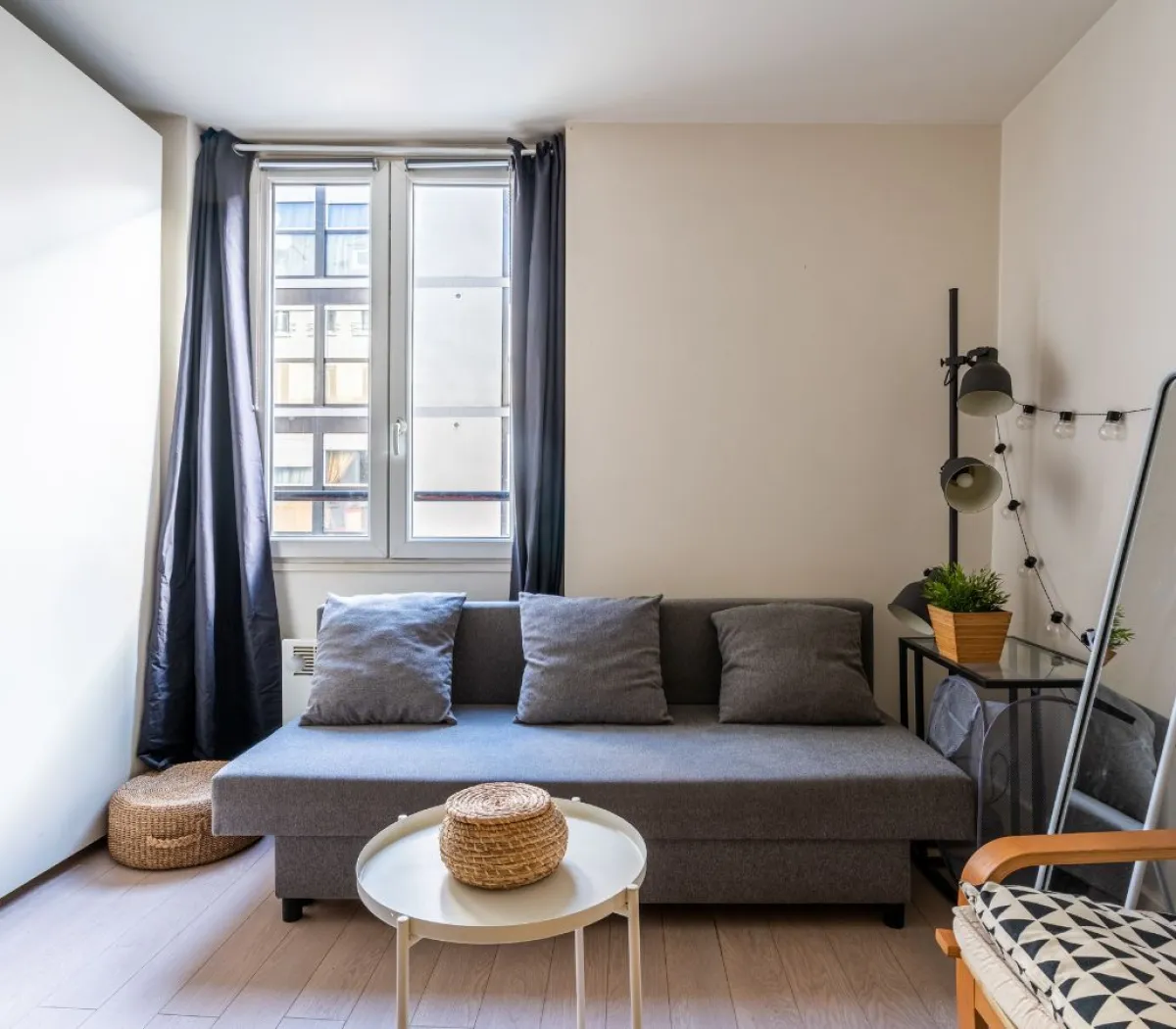 Location Paris Appartement 679796ff19f3