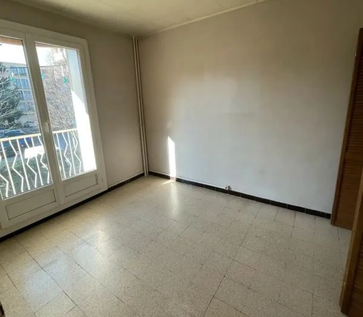 Location Aix-en-Provence Appartement 679b82c35f7c