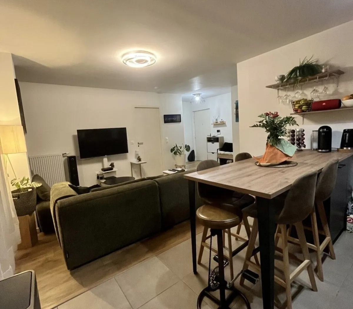 Location Bordeaux Appartement 67a4bc598811