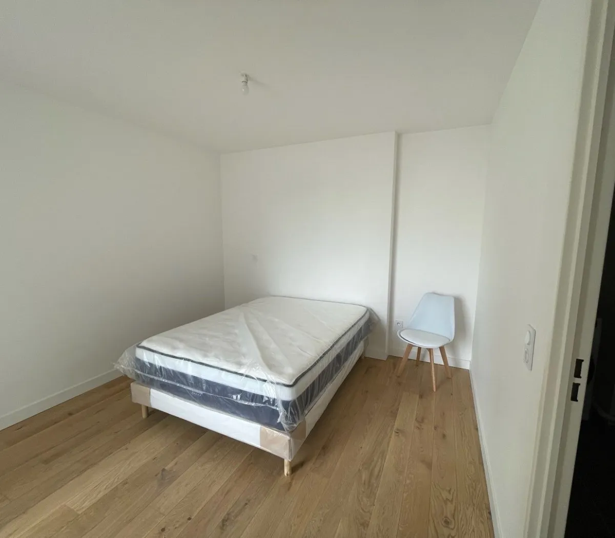 Location Clichy Appartement 67a5e0aead08
