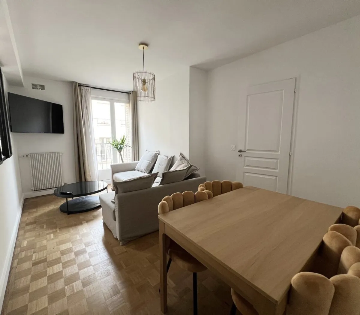 Location Versailles Appartement 67b495597d99