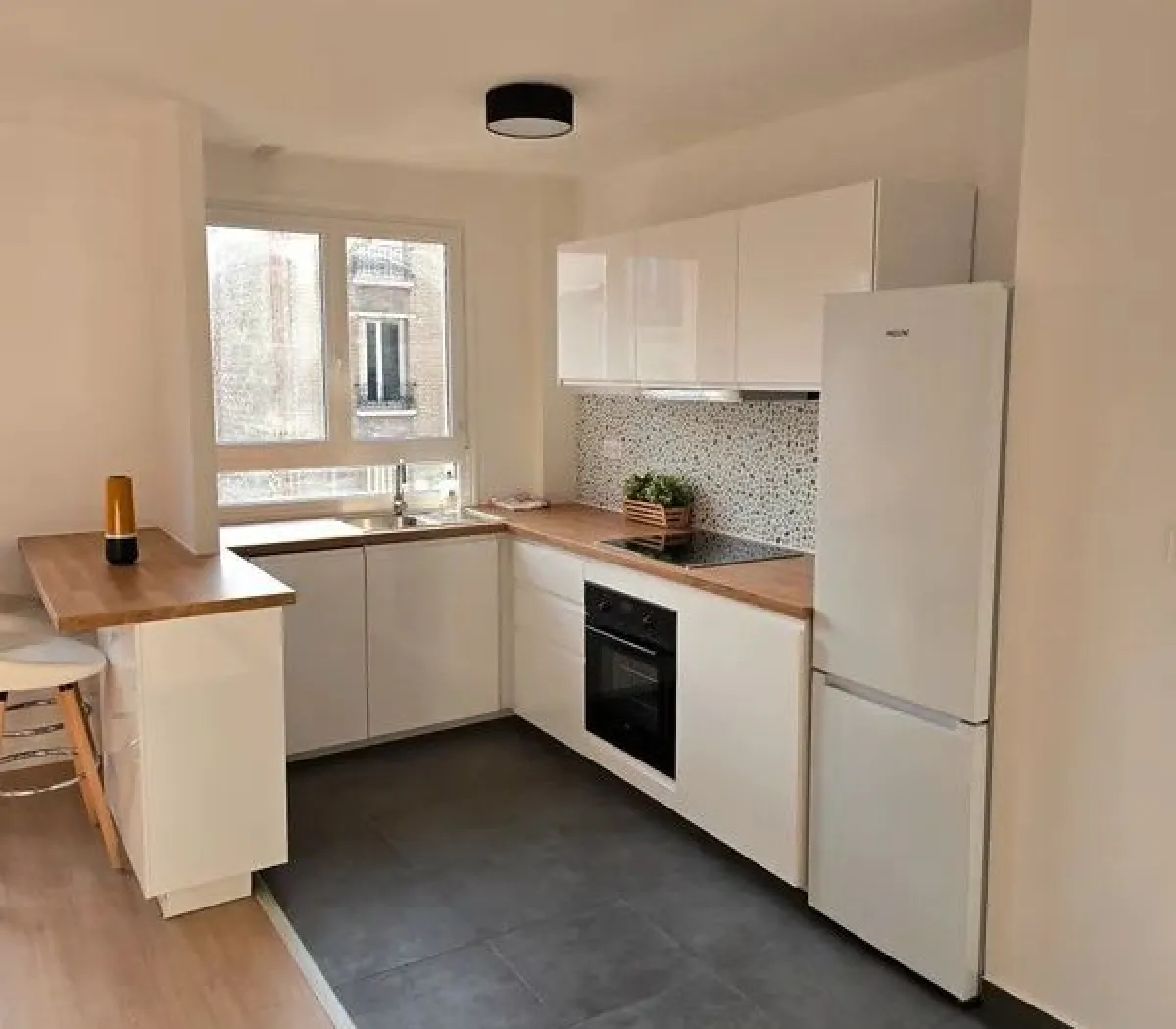Location Bois-Colombes Appartement 67bc4ea78eed