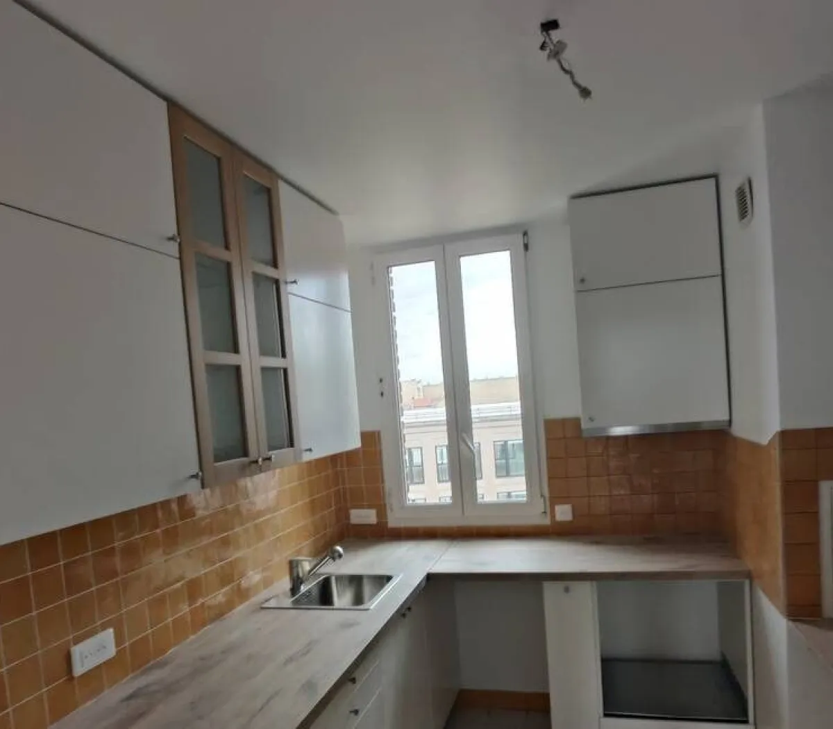 Location Saint-Ouen-sur-Seine Appartement 67bc5775e3ee