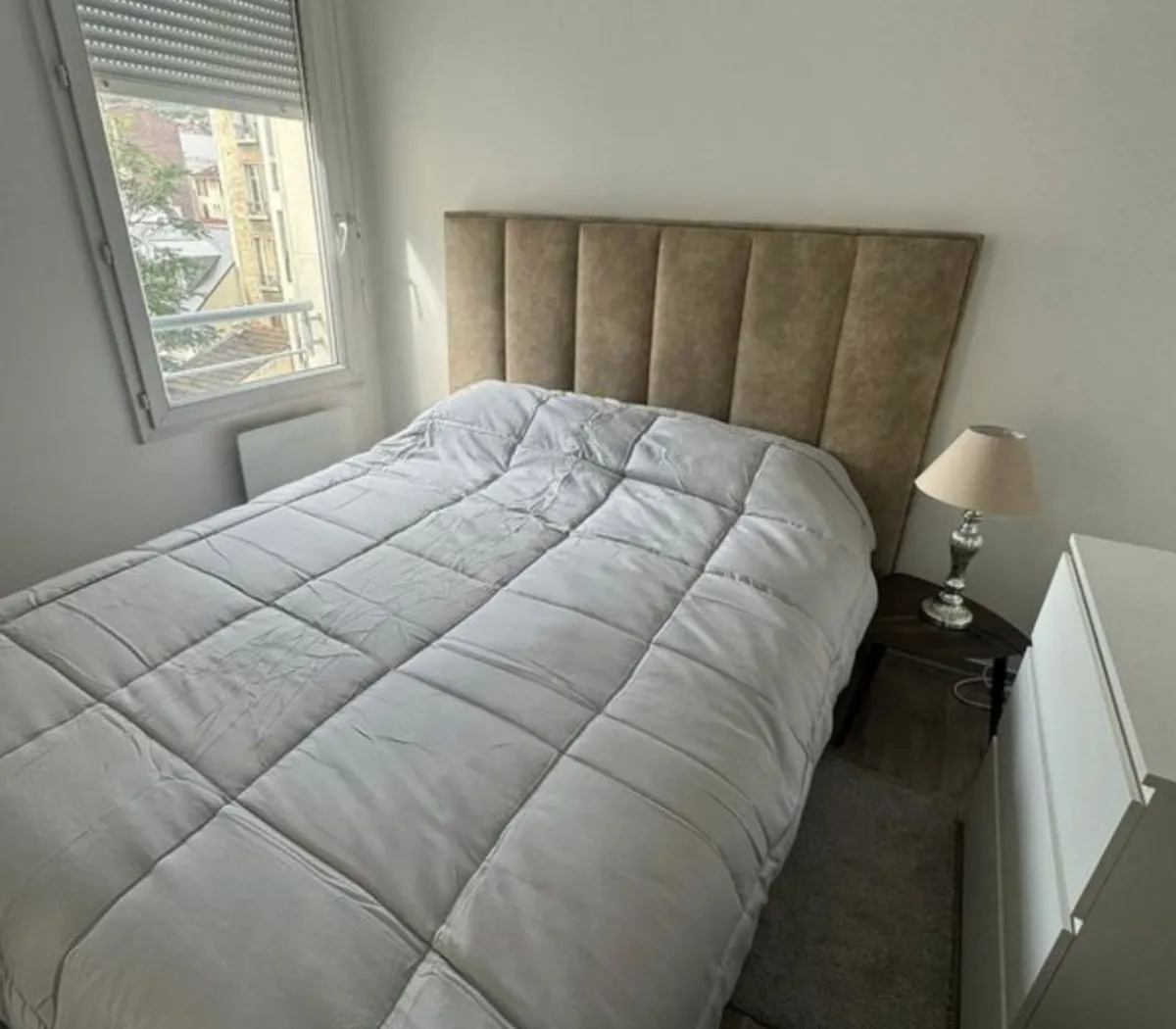 Location Suresnes Appartement 67c5cd458ef8