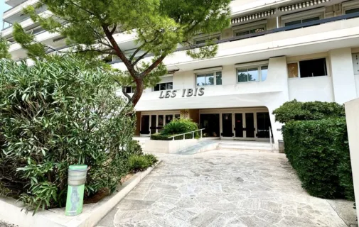 Location Toulon Appartement 67c6d8082c70