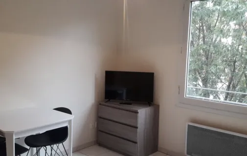 Location Aix-en-Provence Appartement 67c83058d06b