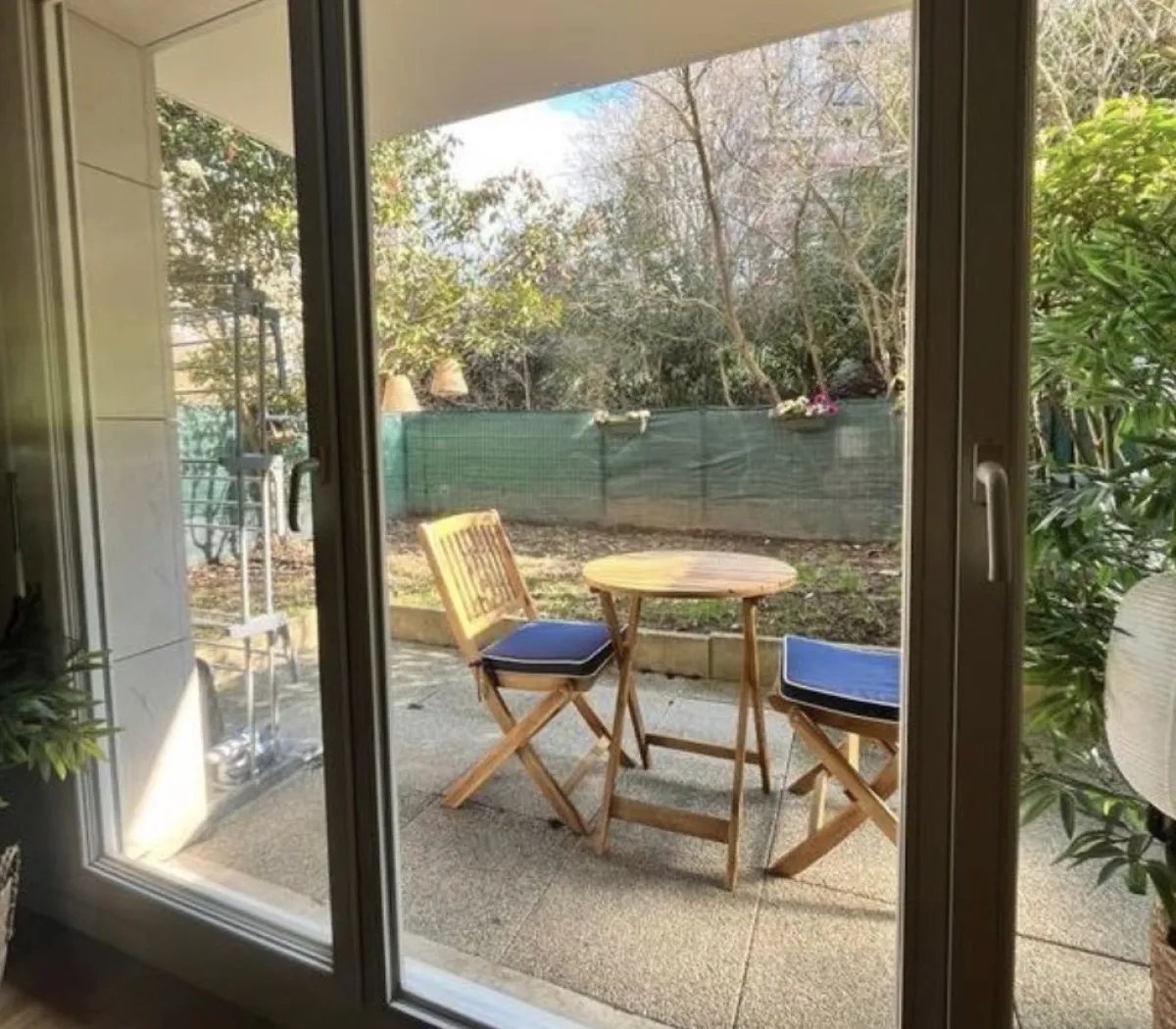 Location Issy-les-Moulineaux Appartement 67c8374911fd