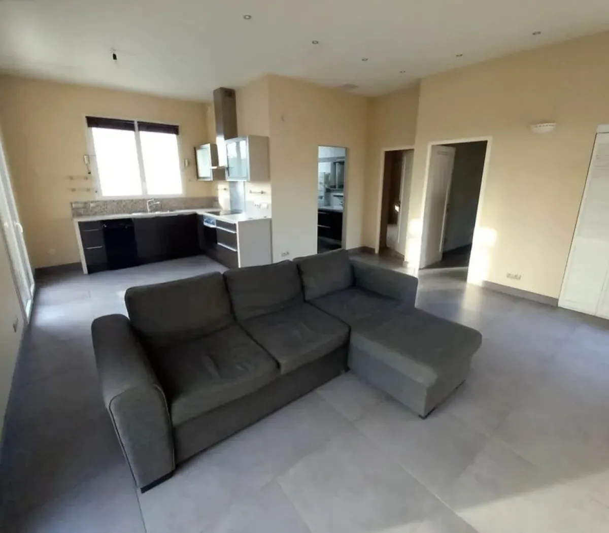 Location Aix-en-Provence Appartement 67d2f742350a