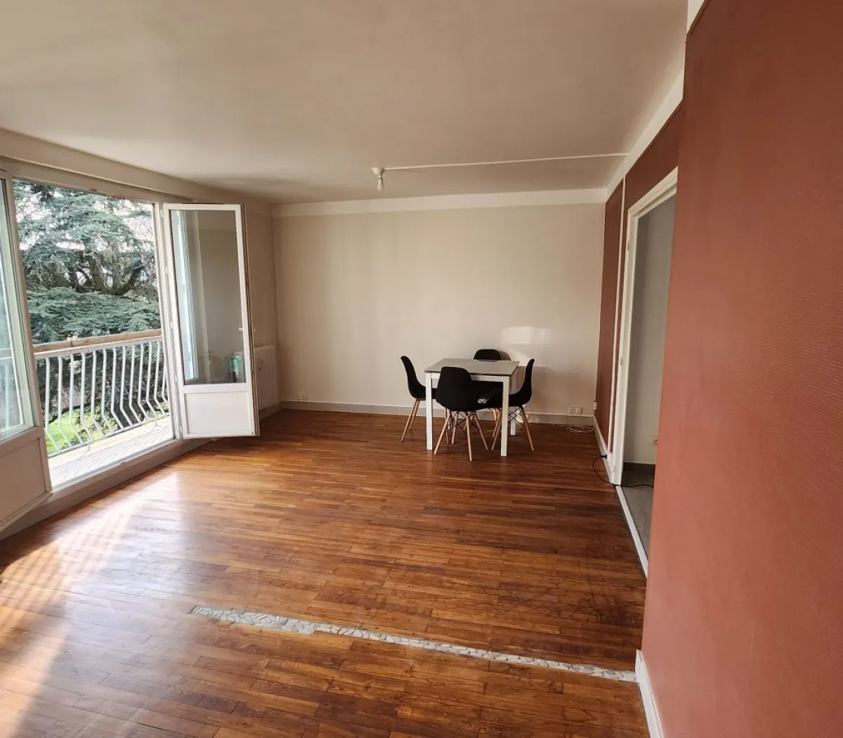 Location Villefranche-sur-Saône Appartement 67d3a9764035