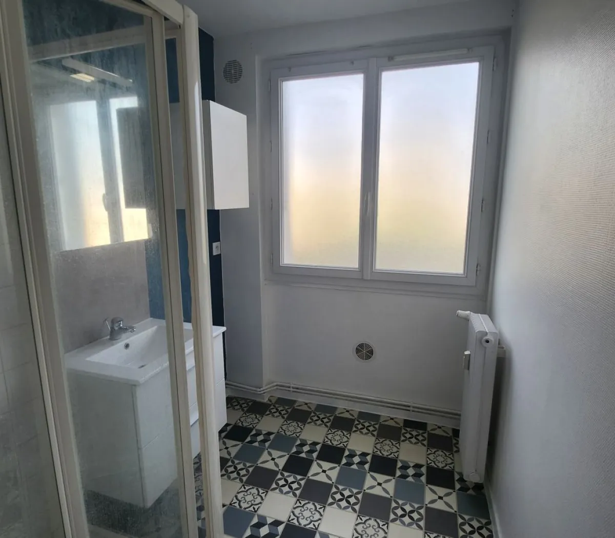 Location Villefranche-sur-Saône Appartement 67d3a9764035